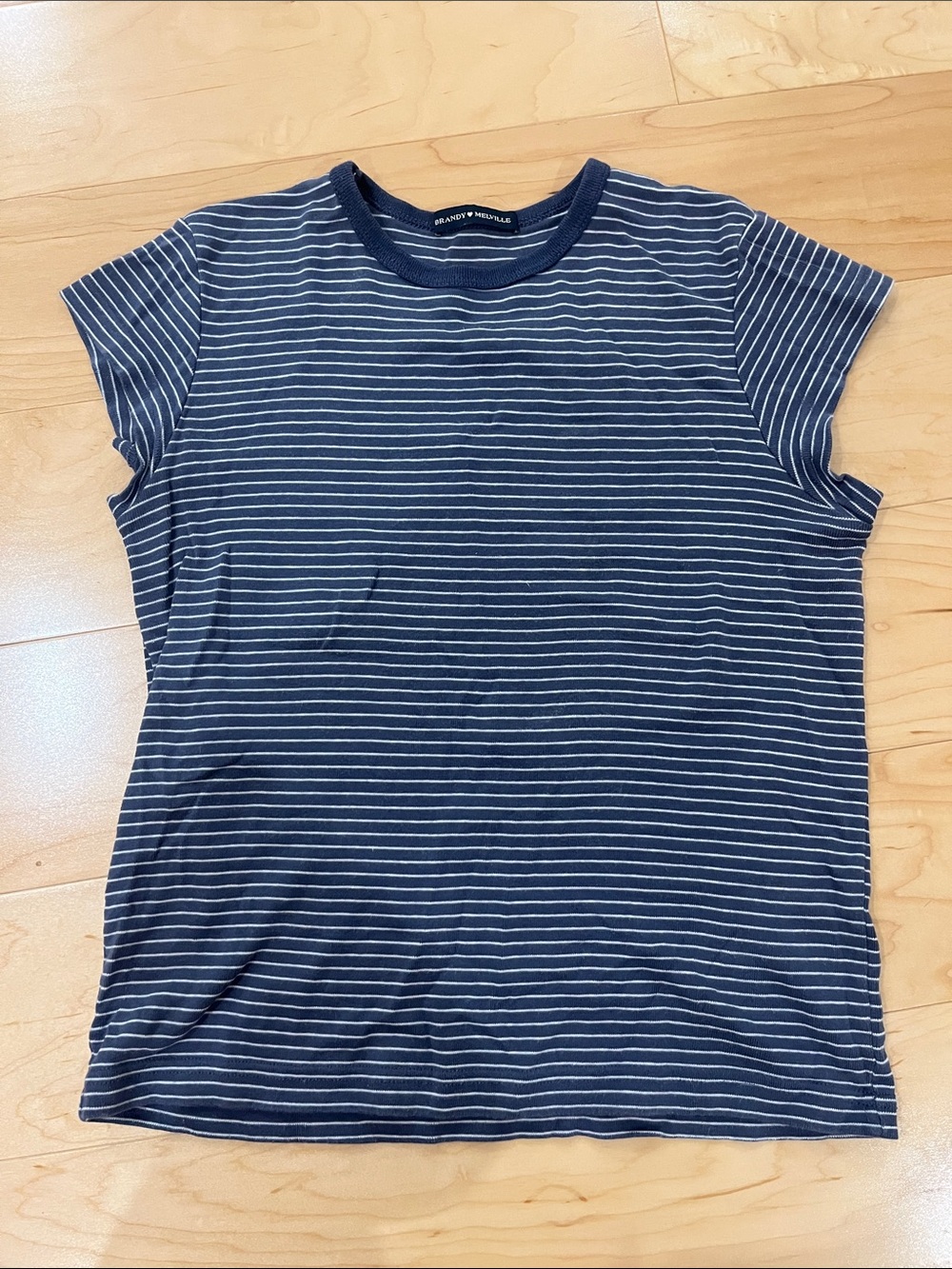 Brandy Melville tee